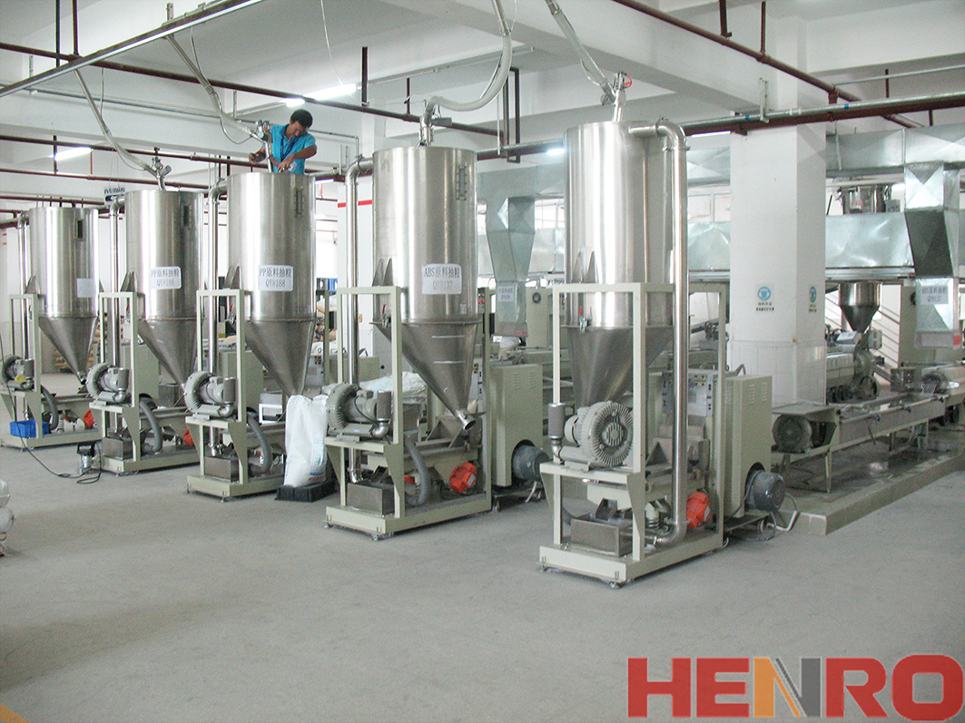 集中供料系統對塑料加工廠的作用都有哪些 集中供料系統對塑料加工廠的作用都有哪些